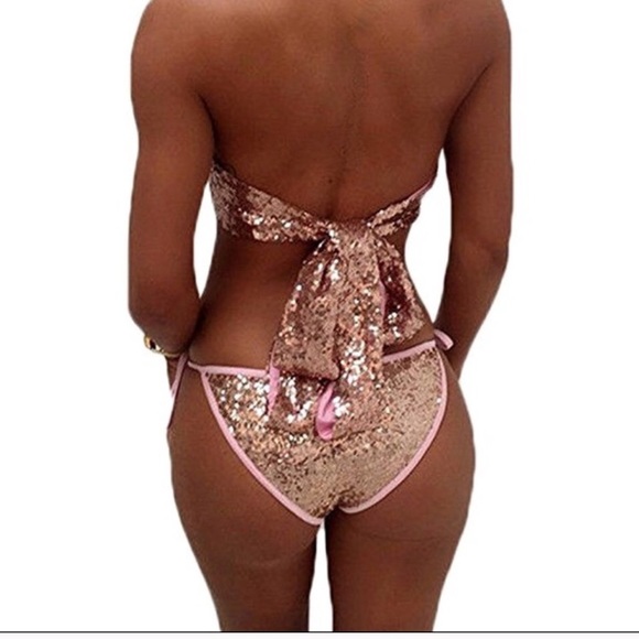 Pink sequence bathing suit 👙 - Picture 2 of 2